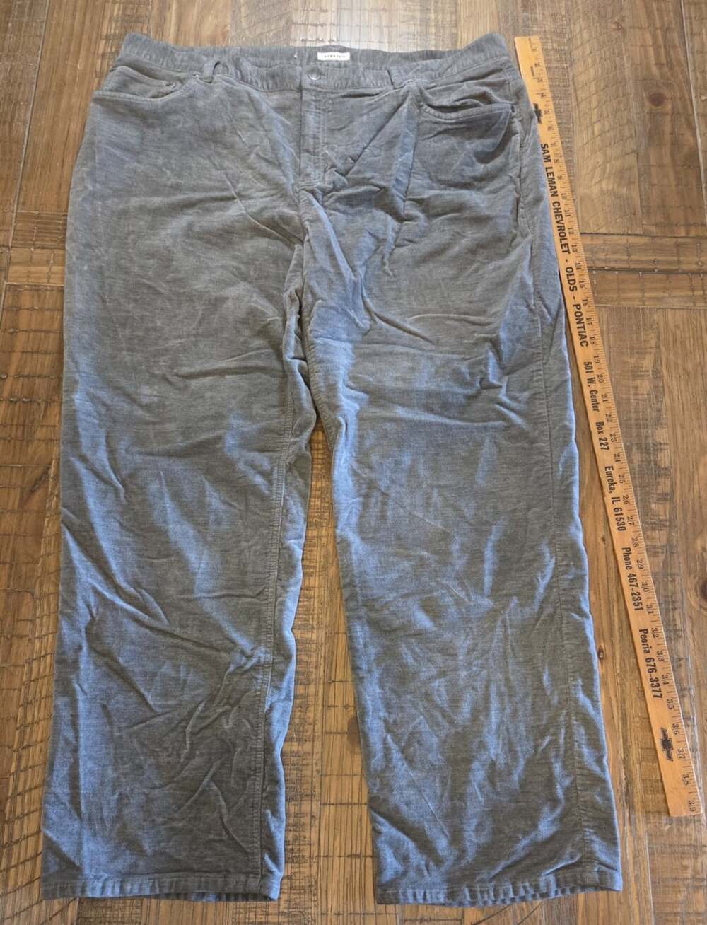 Jones New York Sport Stretch Straight Leg Jeans